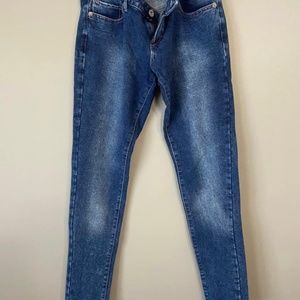 Girls Levi soft jeggins size 16